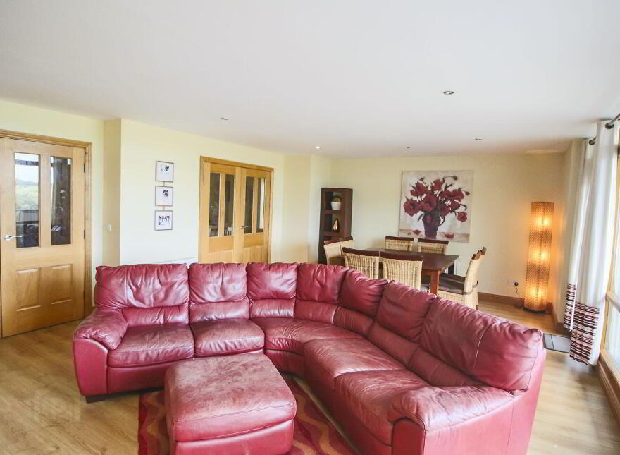 9 The Waterfront, Leitrim Village, Drumshanbo, N41XW35