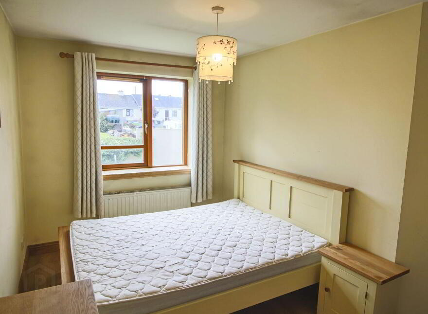 9 The Waterfront, Leitrim Village, Drumshanbo, N41XW35
