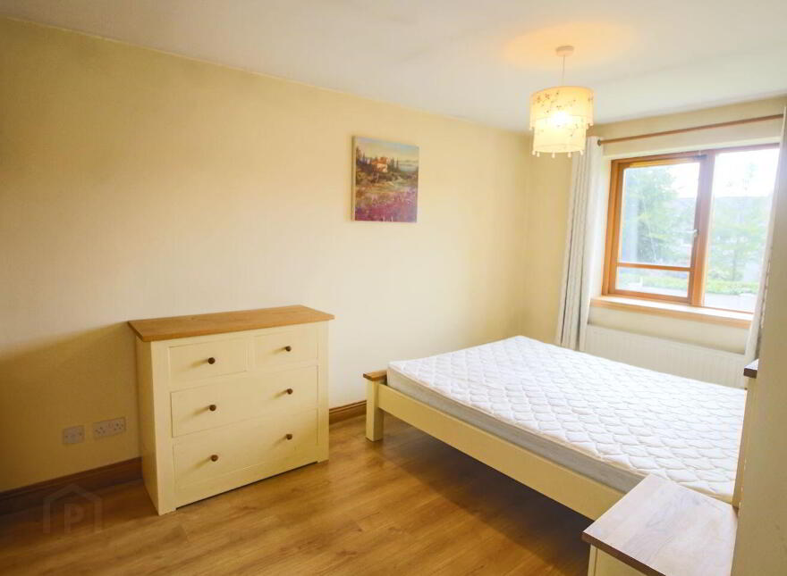 9 The Waterfront, Leitrim Village, Drumshanbo, N41XW35