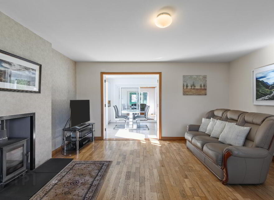 18 Meadow Court, Ballygowan, Newtownards, BT23 5XR