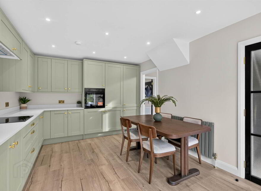 4 Briarwood Park, Gilnahirk, Belfast, BT5 7HZ