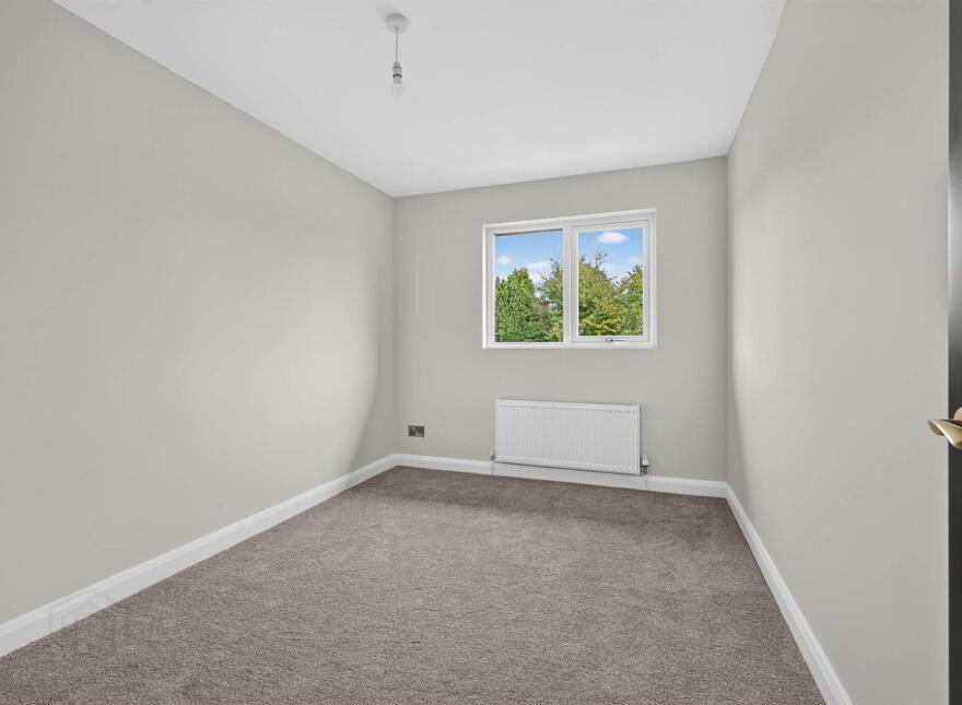 4 Briarwood Park, Gilnahirk, Belfast, BT5 7HZ