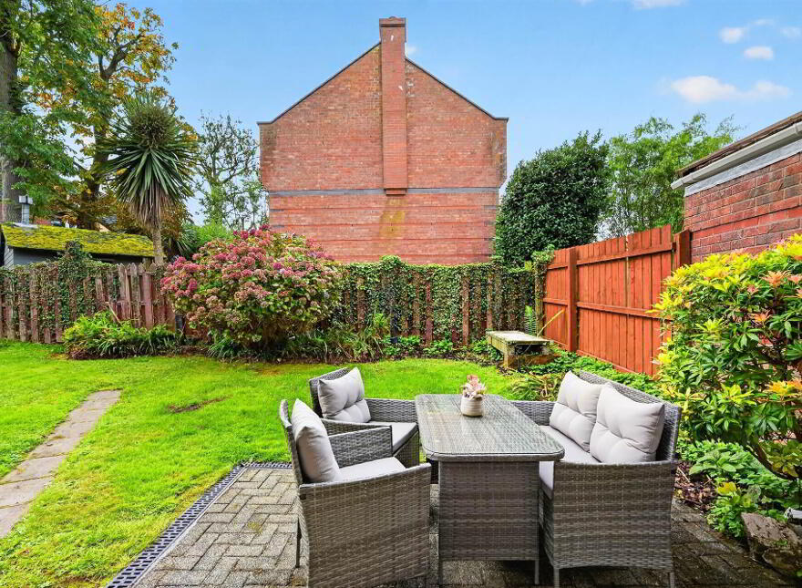 4 Briarwood Park, Gilnahirk, Belfast, BT5 7HZ