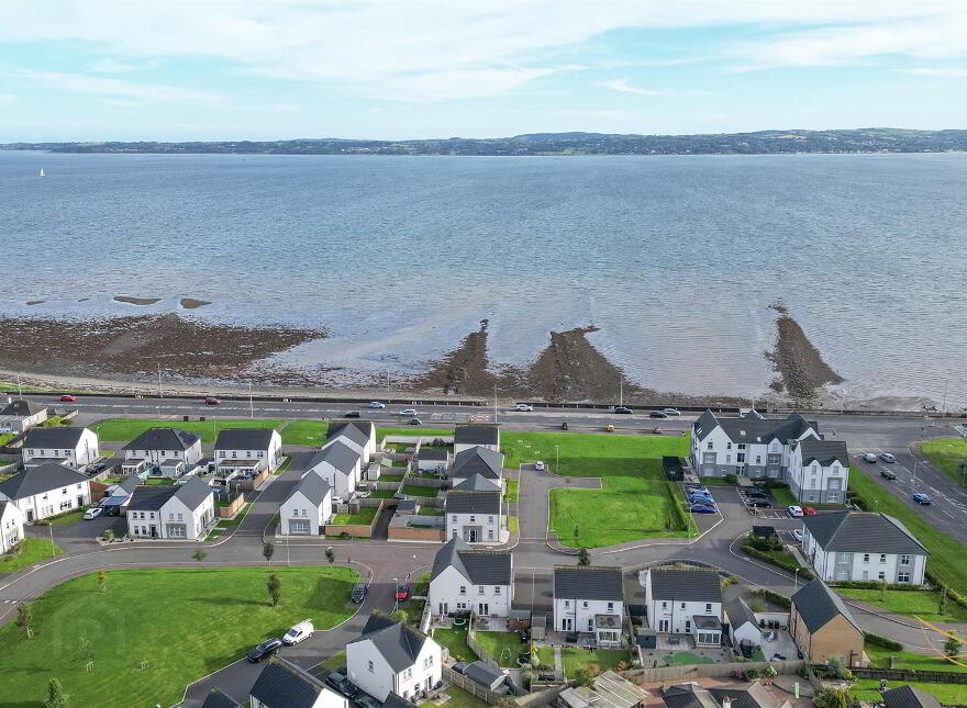 7 Ashbourne Manor, Carrickfergus, BT38 8PB