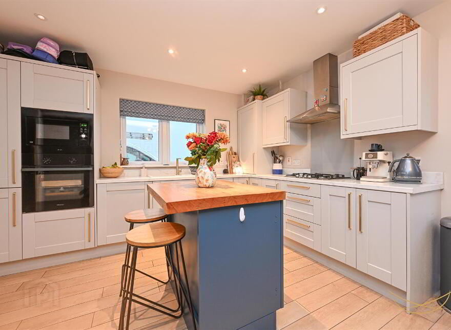 7 Ashbourne Manor, Carrickfergus, BT38 8PB