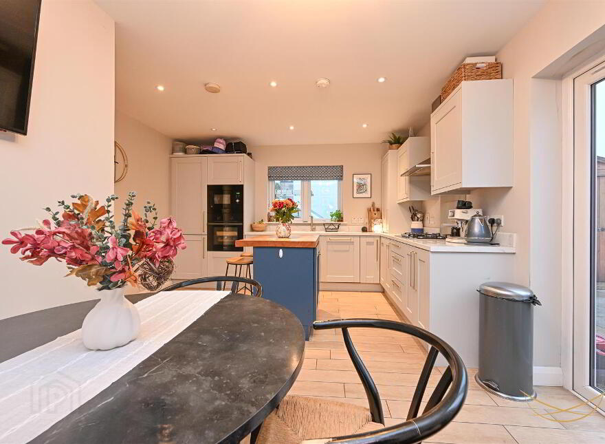 7 Ashbourne Manor, Carrickfergus, BT38 8PB