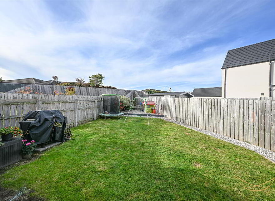 7 Ashbourne Manor, Carrickfergus, BT38 8PB