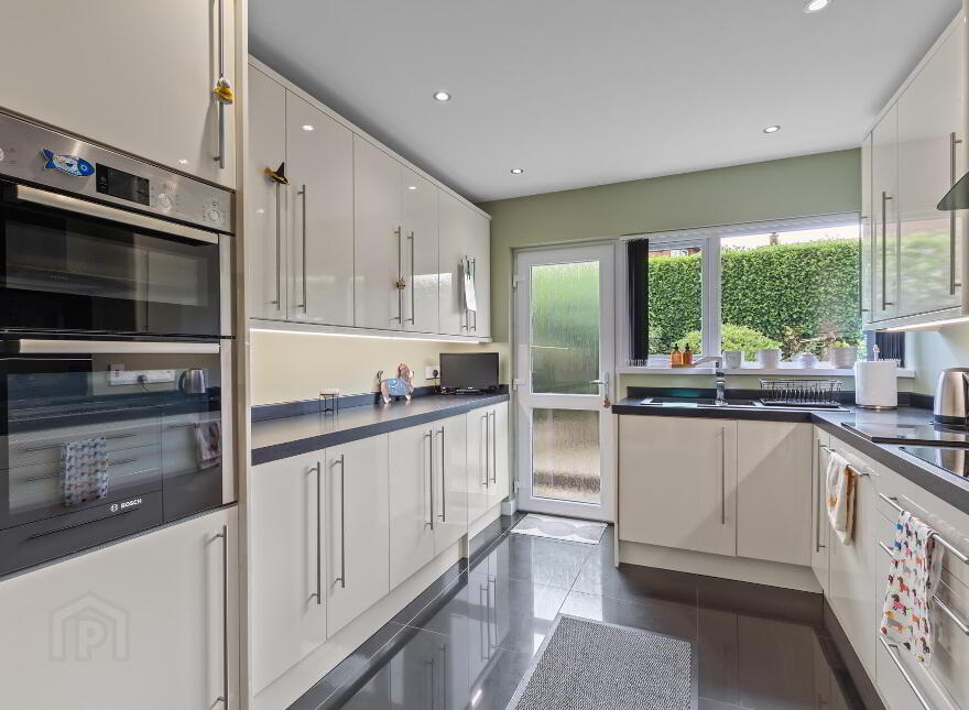 1 Bryansglen West, Bangor, BT20 3ST
