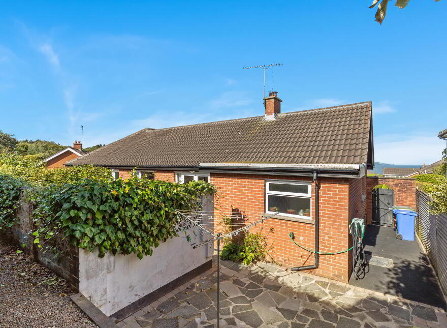 1 Bryansglen West, Bangor, BT20 3ST