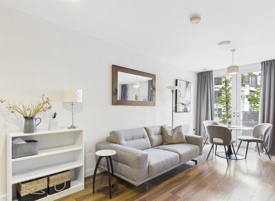 Apartment 7.05 The Arc 2H Queens Road, Belfast, BT3 9FJ