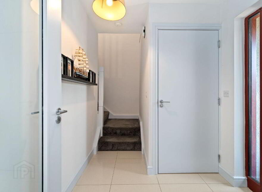 9 Spanish Walk, Convent Garden, Kinsale, P17A598