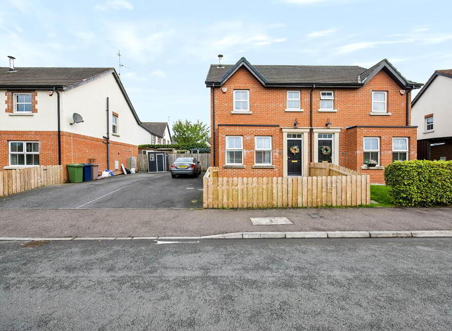 435 Belvedere Manor, Lurgan, Craigavon, BT67 9NT