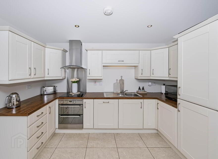 435 Belvedere Manor, Lurgan, Craigavon, BT67 9NT