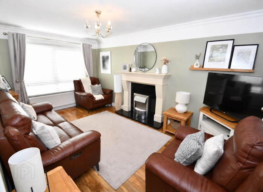 8 Cluain Mor Drive, Belfast, BT12 7UG
