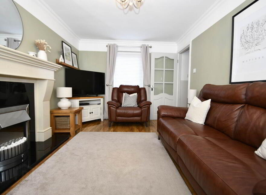 8 Cluain Mor Drive, Belfast, BT12 7UG