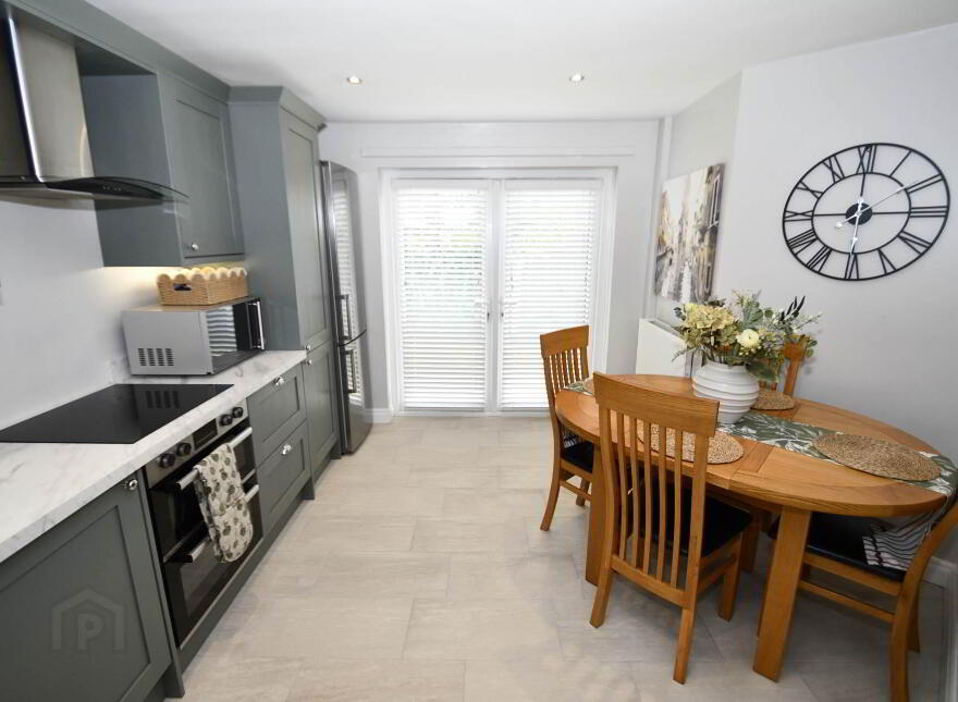 8 Cluain Mor Drive, Belfast, BT12 7UG