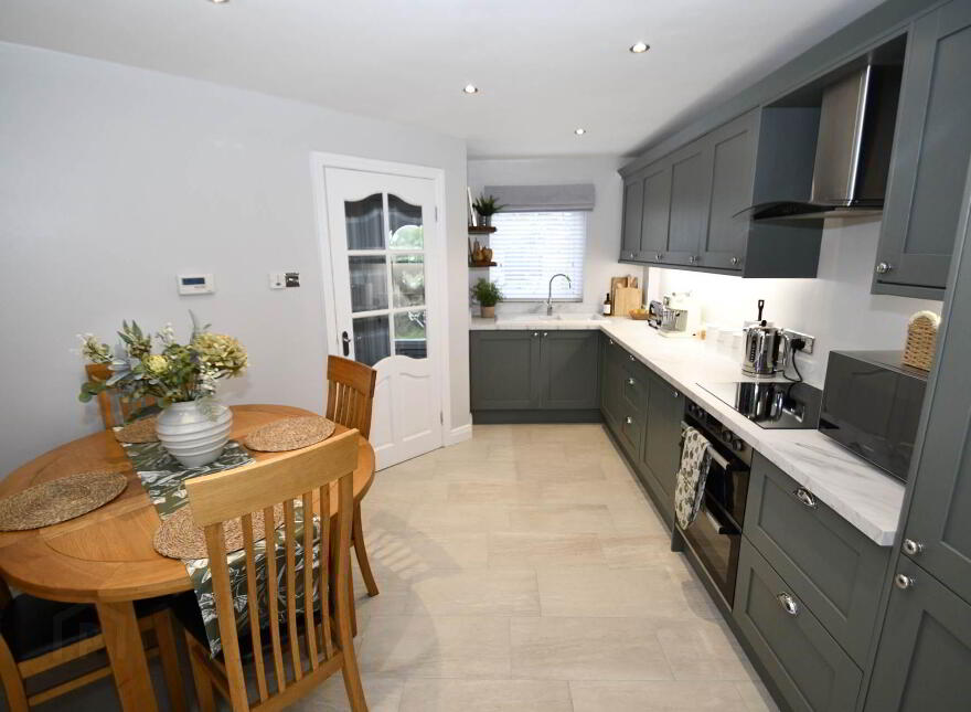 8 Cluain Mor Drive, Belfast, BT12 7UG