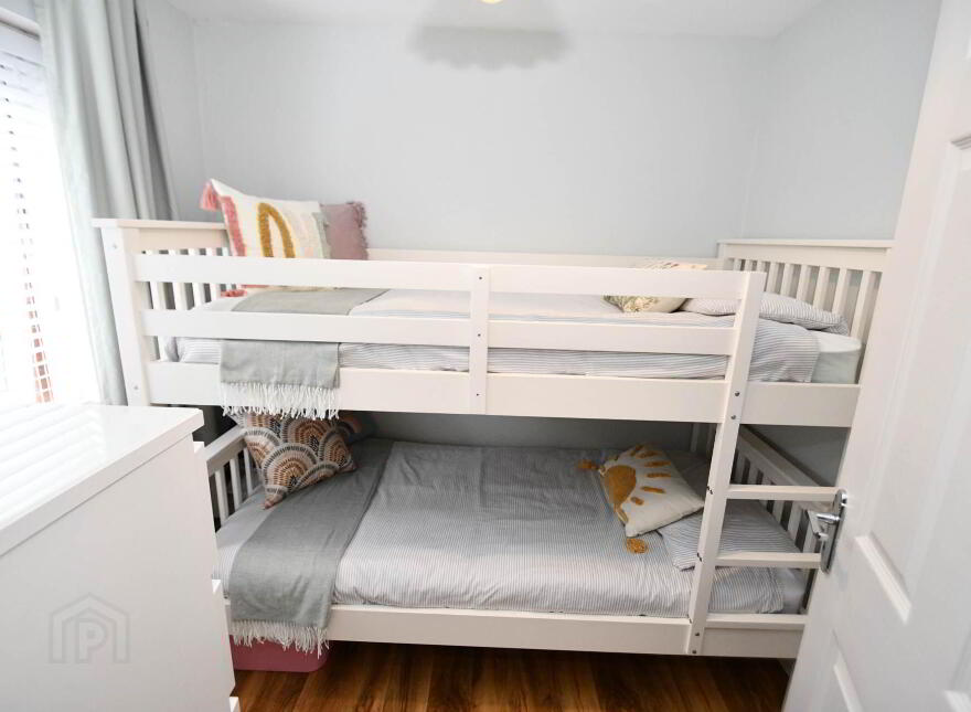 8 Cluain Mor Drive, Belfast, BT12 7UG