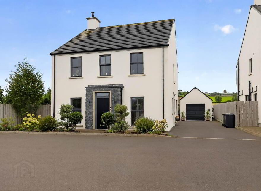 2 Church View, Hillhall Road, Lisburn, BT27 5GG
