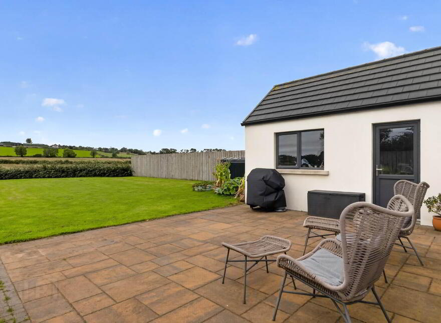 2 Church View, Hillhall Road, Lisburn, BT27 5GG