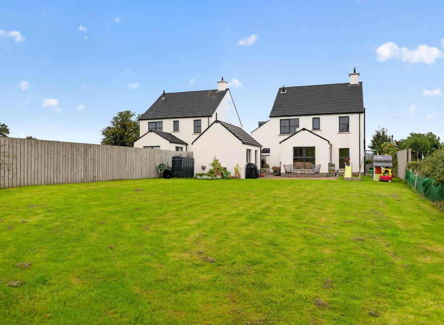 2 Church View, Hillhall Road, Lisburn, BT27 5GG