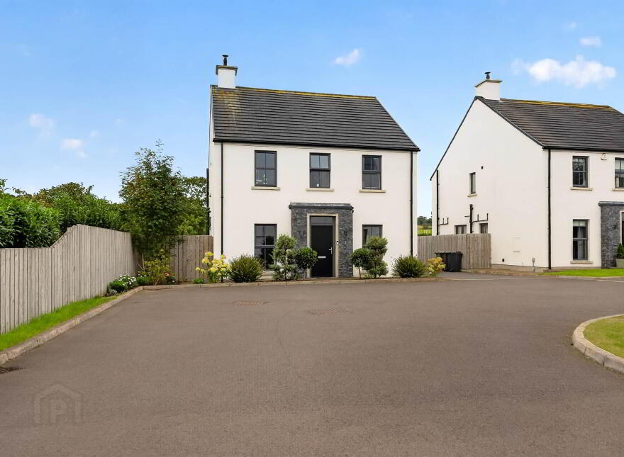 2 Church View, Hillhall Road, Lisburn, BT27 5GG