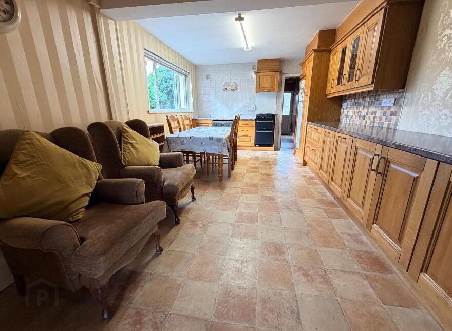 222 Lower Pouladuff Road, The Lough, T12K6F8