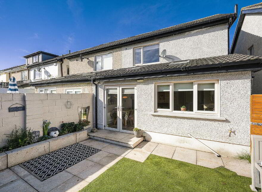 33 Heatherview Lawn, Aylesbury, Aylesbury, D24