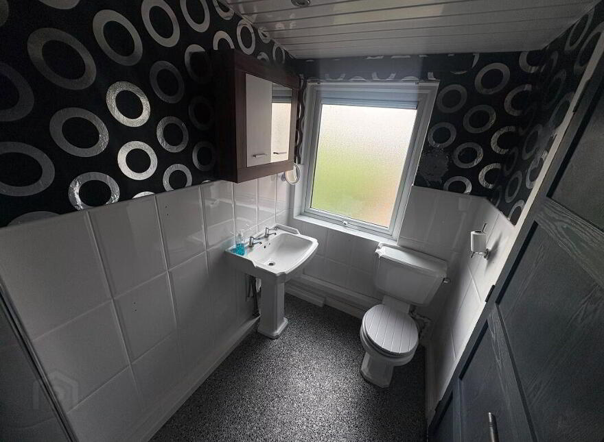 23b Sheskin Way, Belfast, BT6 0ER