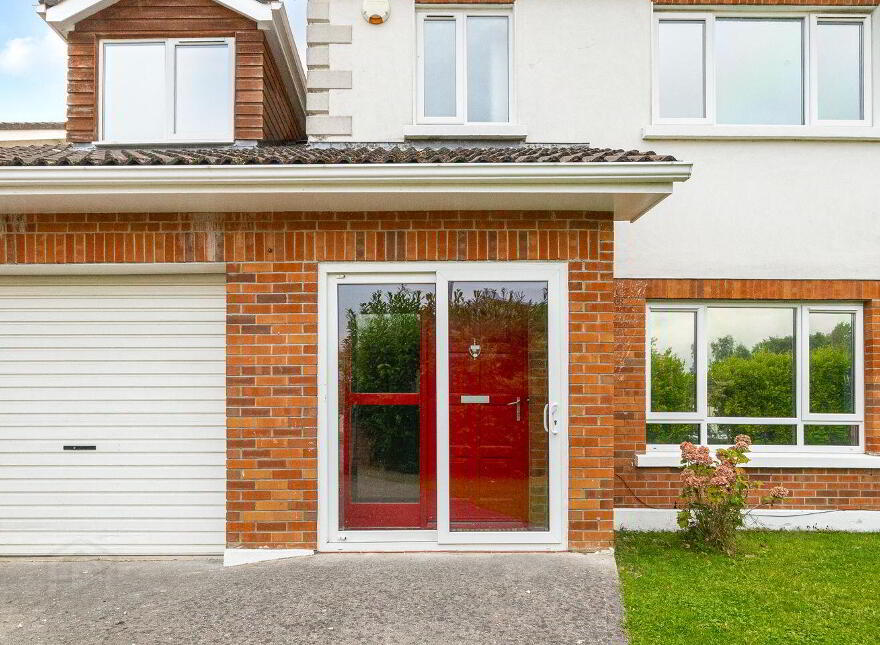14 The Grove, Curragh Grange, Newbridge, W12VP28