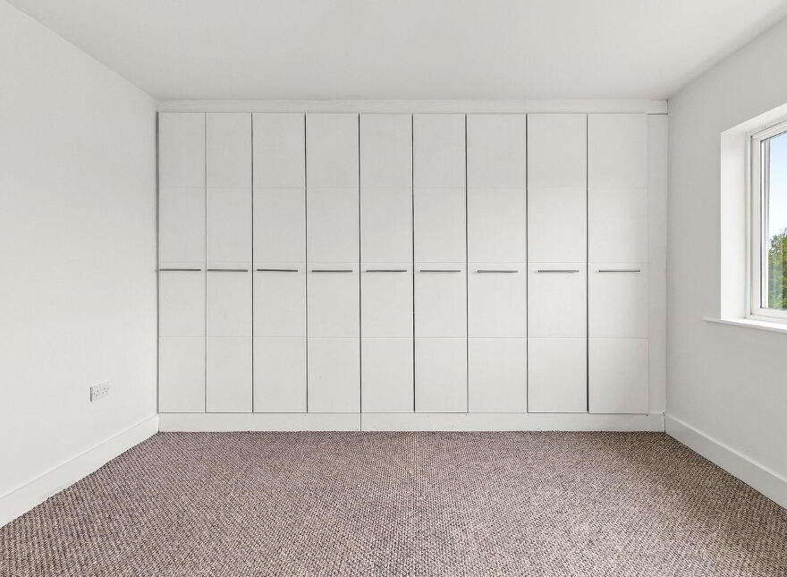 14 The Grove, Curragh Grange, Newbridge, W12VP28