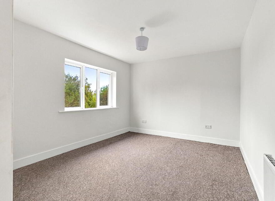 14 The Grove, Curragh Grange, Newbridge, W12VP28