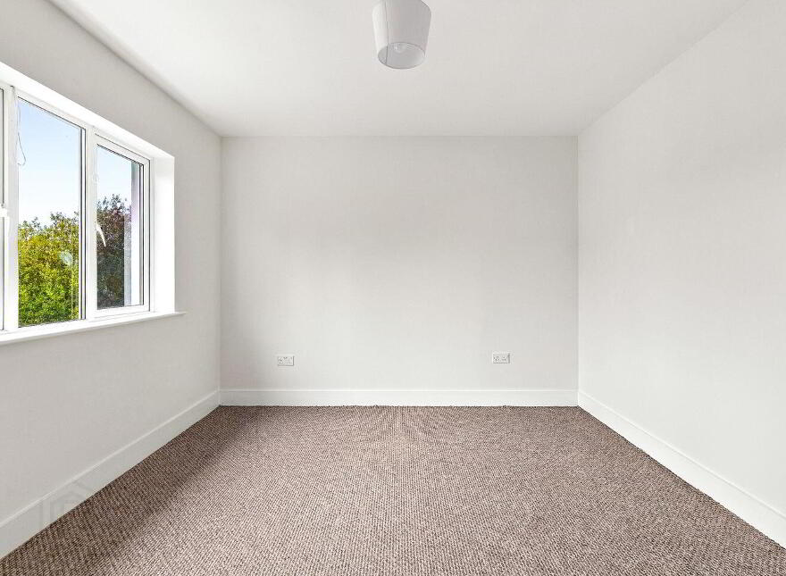 14 The Grove, Curragh Grange, Newbridge, W12VP28