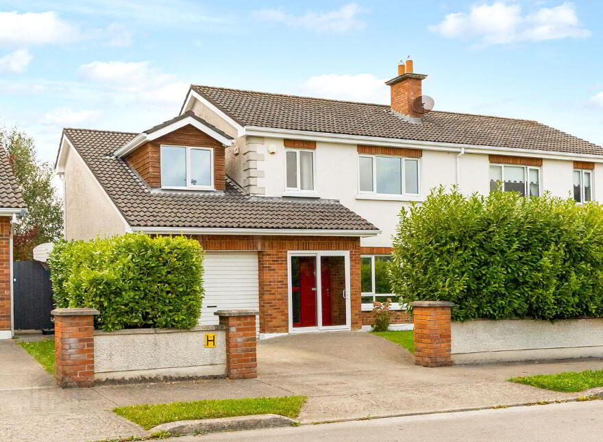 14 The Grove, Curragh Grange, Newbridge, W12VP28