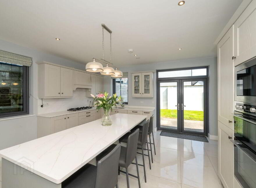 7 Ryecourt Woods, Cloughduv, P14W500