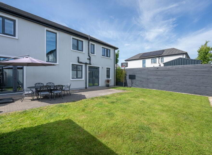 7 Ryecourt Woods, Cloughduv, P14W500