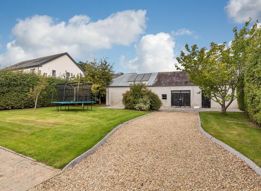 Chestnut House, Rolestown, Rolestown, K67C8Y8
