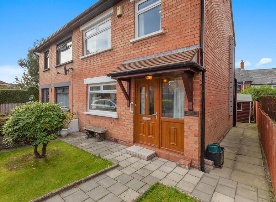 4 Harland Park, Belfast, BT4 1HZ
