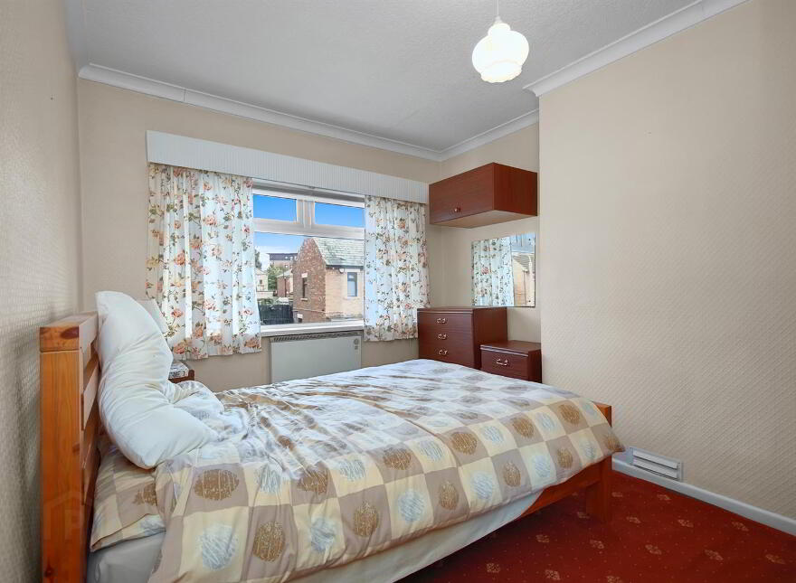 4 Harland Park, Belfast, BT4 1HZ