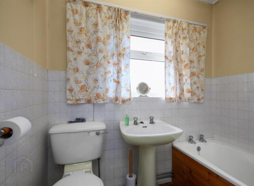 4 Harland Park, Belfast, BT4 1HZ