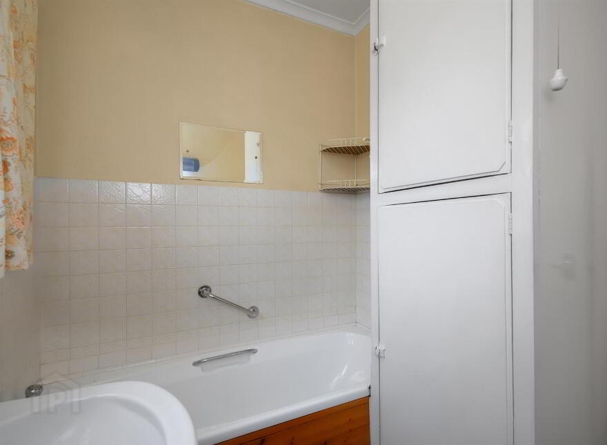 4 Harland Park, Belfast, BT4 1HZ