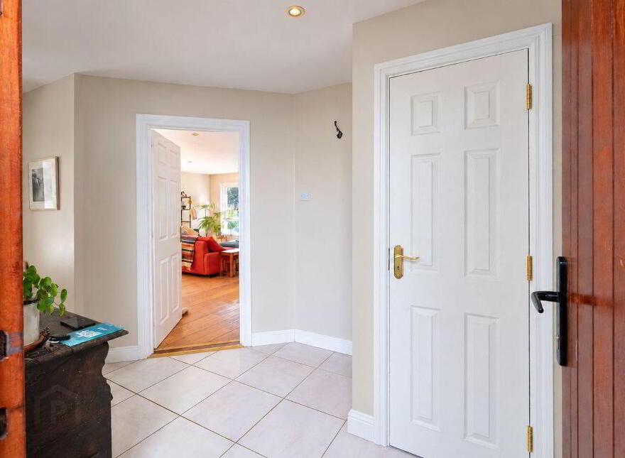 8 The Poplars, Delgany, A63E166