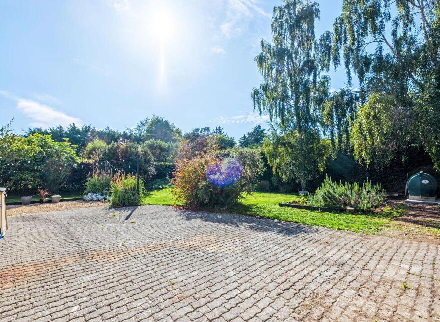 8 The Poplars, Delgany, A63E166