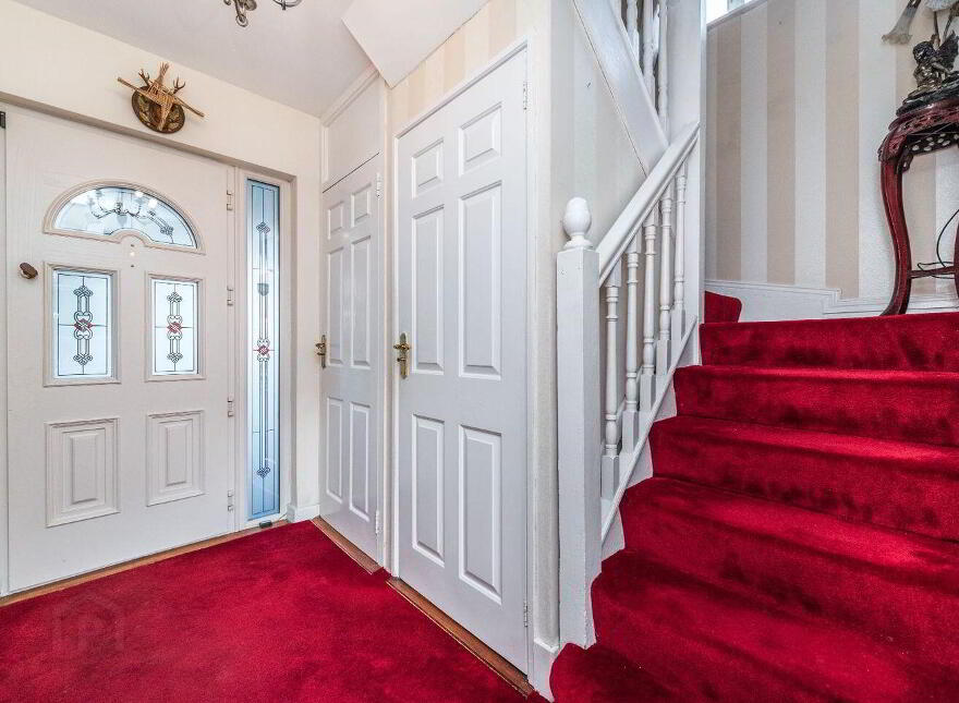 199 The Oaks, Newbridge, W12DT66