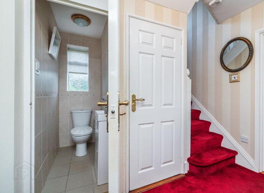199 The Oaks, Newbridge, W12DT66