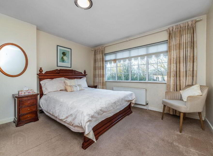 199 The Oaks, Newbridge, W12DT66