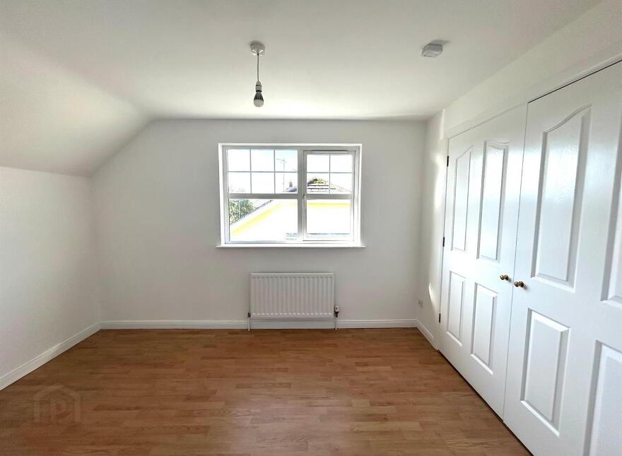135 Sevenoaks, Waterside, L'Derry, BT47 6BD
