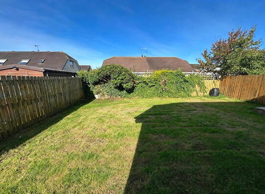 135 Sevenoaks, Waterside, L'Derry, BT47 6BD
