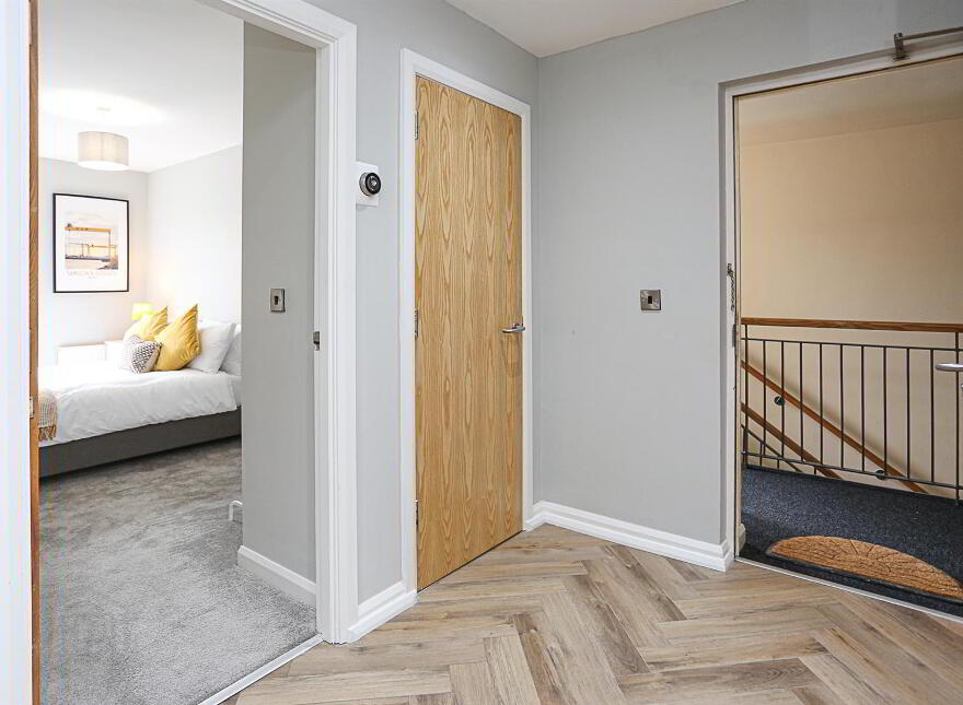 Apt 7, 16 Lewis Mews, Belfast, BT4 1FY