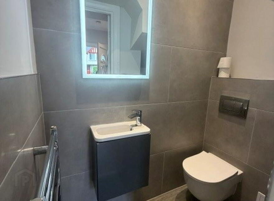 146 Ulsterville Avenue, Belfast, BT9 7BB